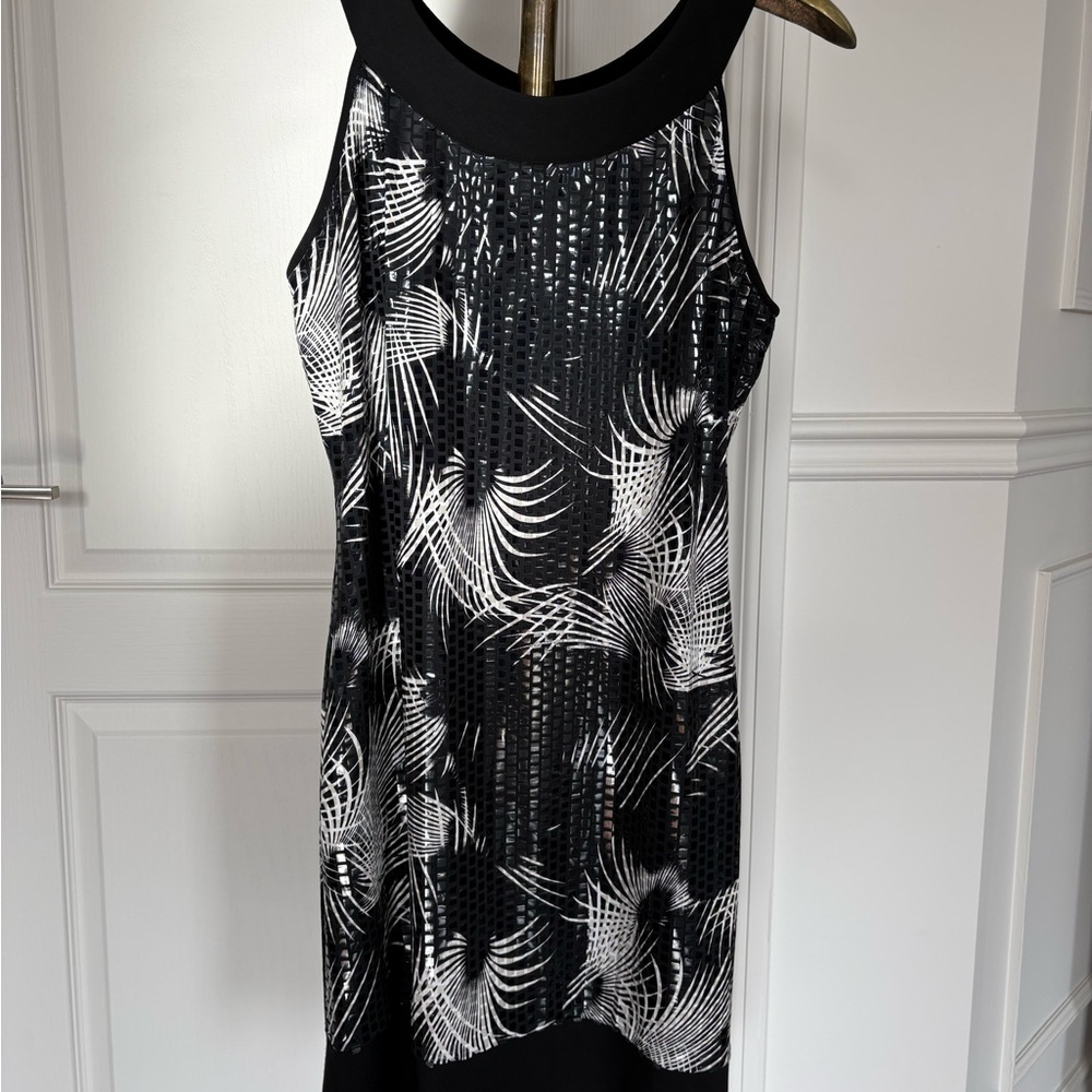 Elegant Black and White Patterned Dress